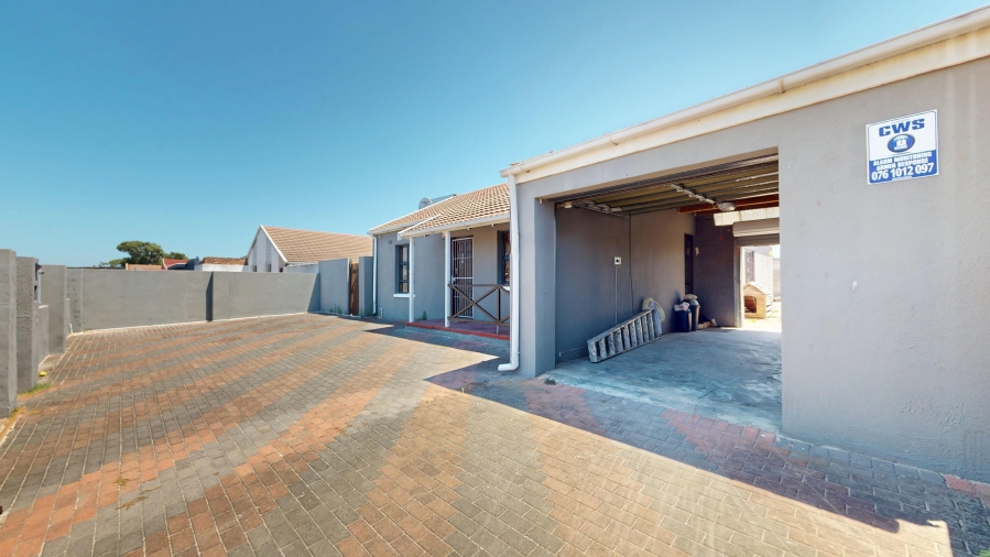 3 Bedroom Property for Sale in Colorado Park Western Cape